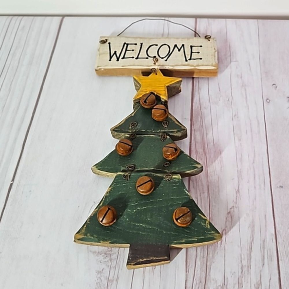 Rustic Welcome Tree Sign